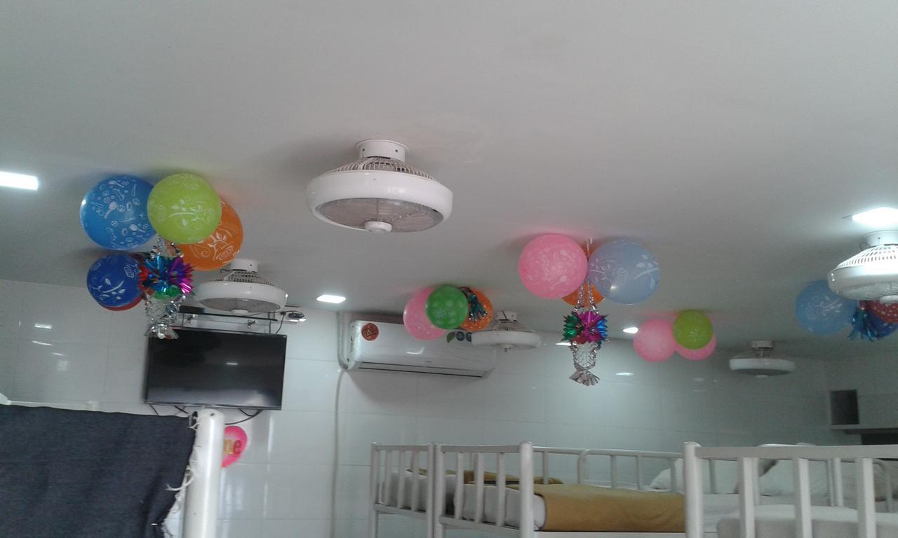 Star Dormitory Мумбаї Екстер'єр фото