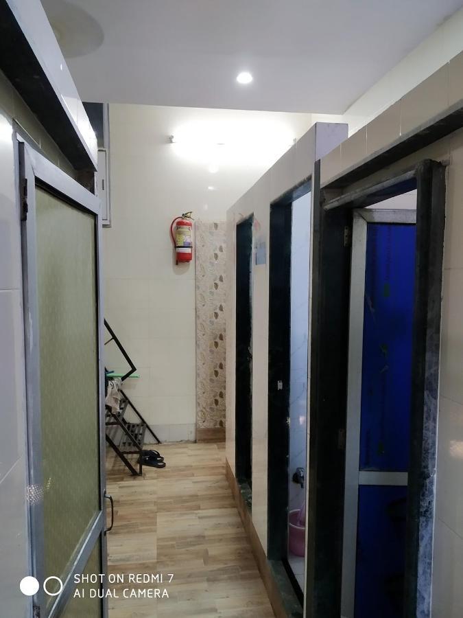 Star Dormitory Мумбаї Екстер'єр фото